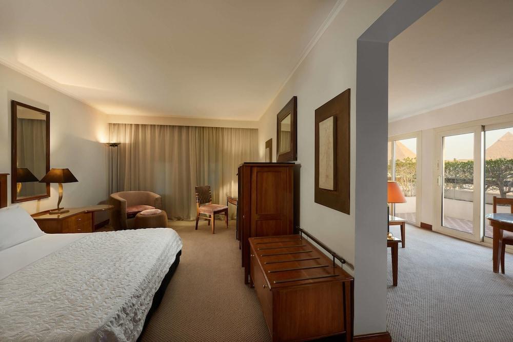 Giza Le Meridien Pyramids Hotel & Spa מראה חיצוני תמונה